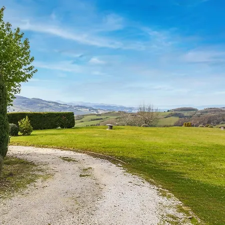 1 Bedroom In 아파트 *