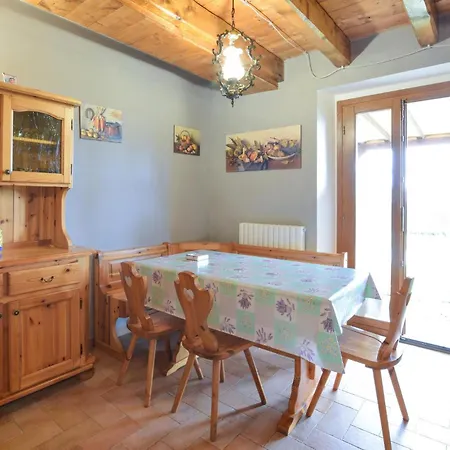 아파트 1 Bedroom In 로이아노