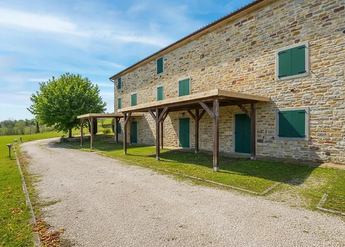 1 Bedroom In Daire *